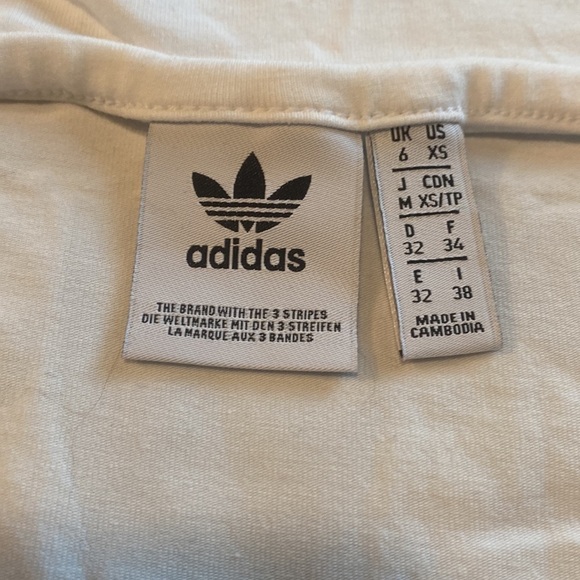 Adidas Black & White Cropped Halter Top Size XS in Like New Condition - Picture 4 of 6